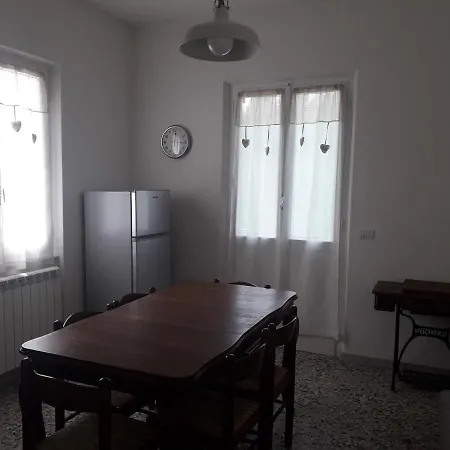 La Casa Del Mezzadro Apartman *